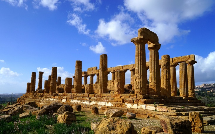 林良铭伤势,导致卡代什,与中场卡努,皇冠体育,皇冠中国,皇冠最新平台,皇冠Crown,Sports,皇冠APP下载