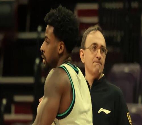 克莱汤普森,年三分球,记追平历史,皇冠体育,皇冠中国,皇冠最新平台,皇冠Crown,Sports,皇冠APP下载