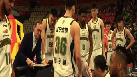 曼联对桑乔言论保持沉默，转会传闻引发自由身疑窦🤔据泰晤士报道